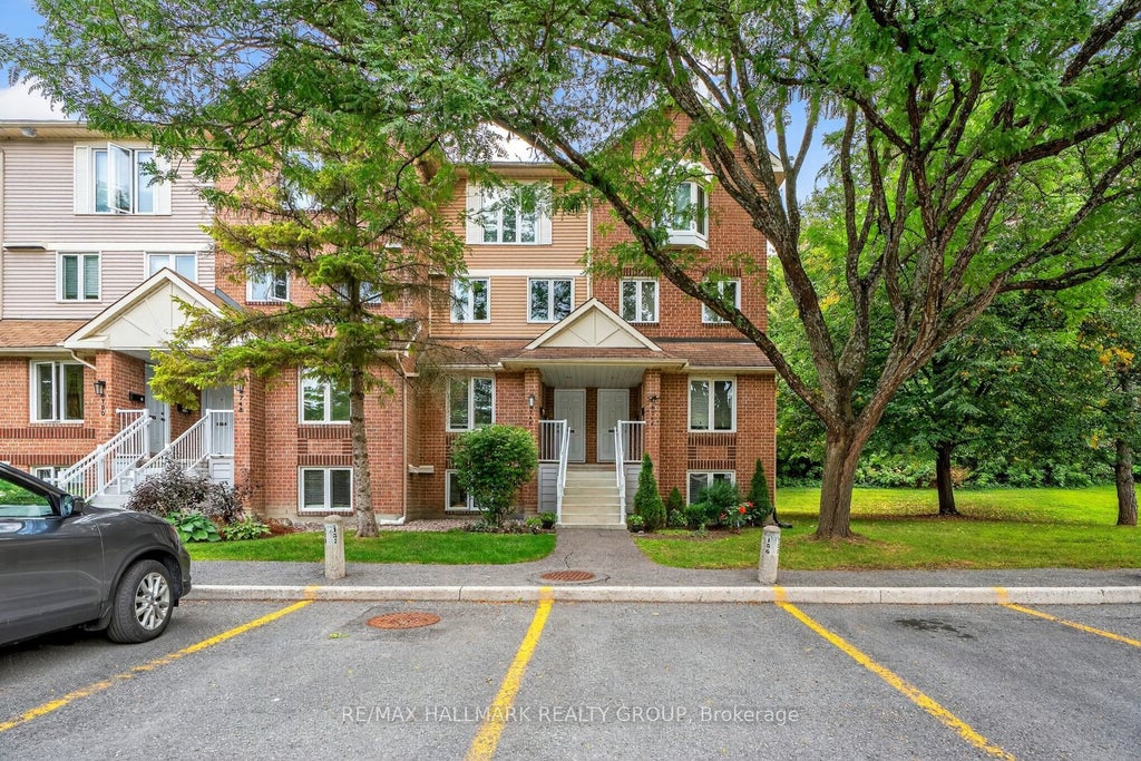 6746 Jeanne Darc Boulevard B, Orleans - Convent Glen and Area