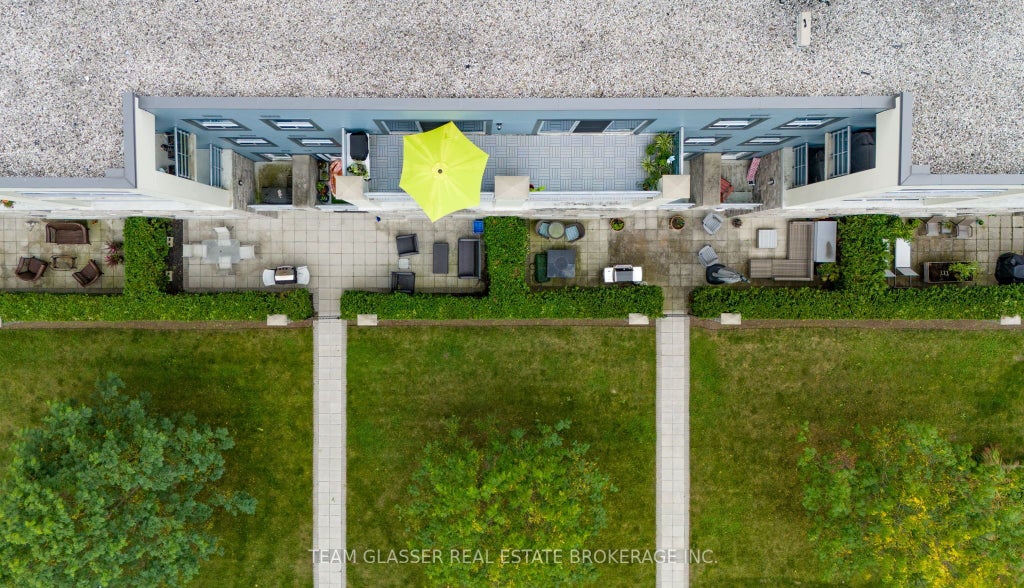 320 Sugarcreek Trail 414, London North