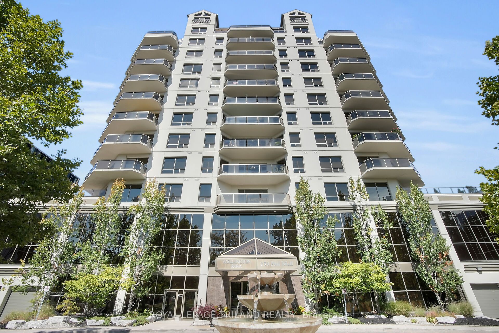 Photo of Listing #X12398760