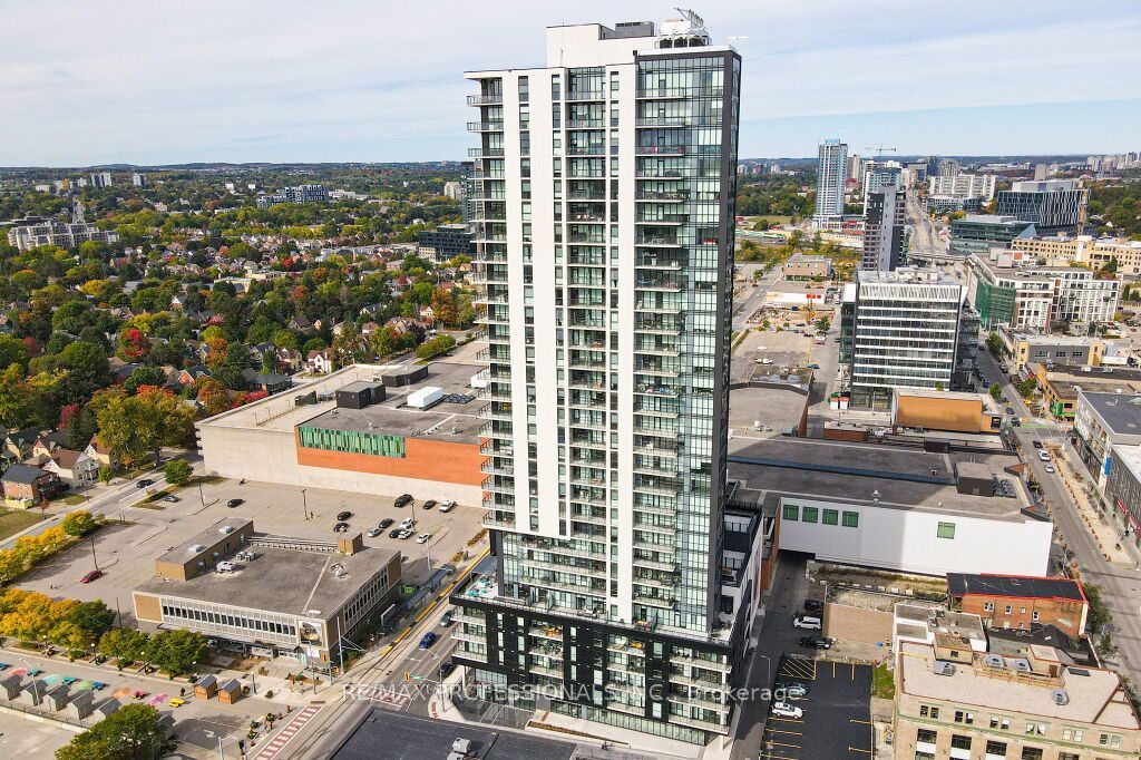 60 Charles Street W 903, Kitchener