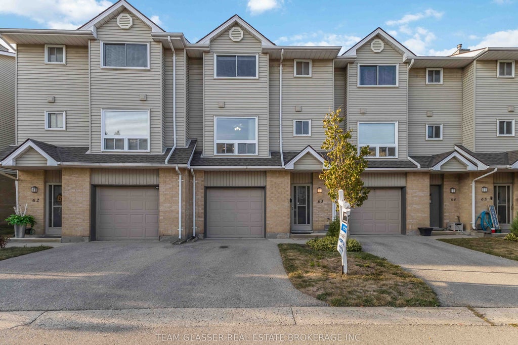 1990 Wavell Street 63, London East