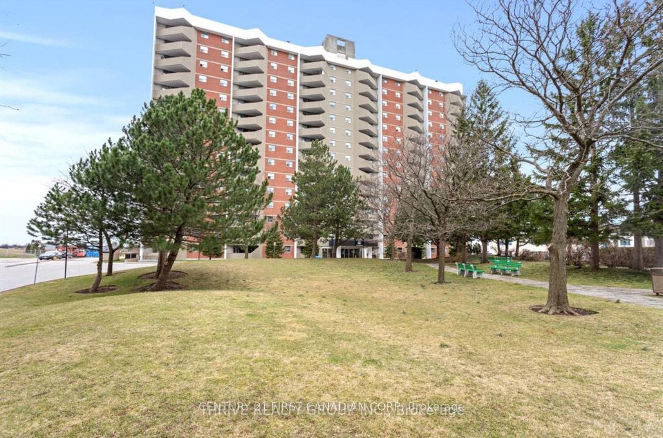 Photo of Listing #X12412934