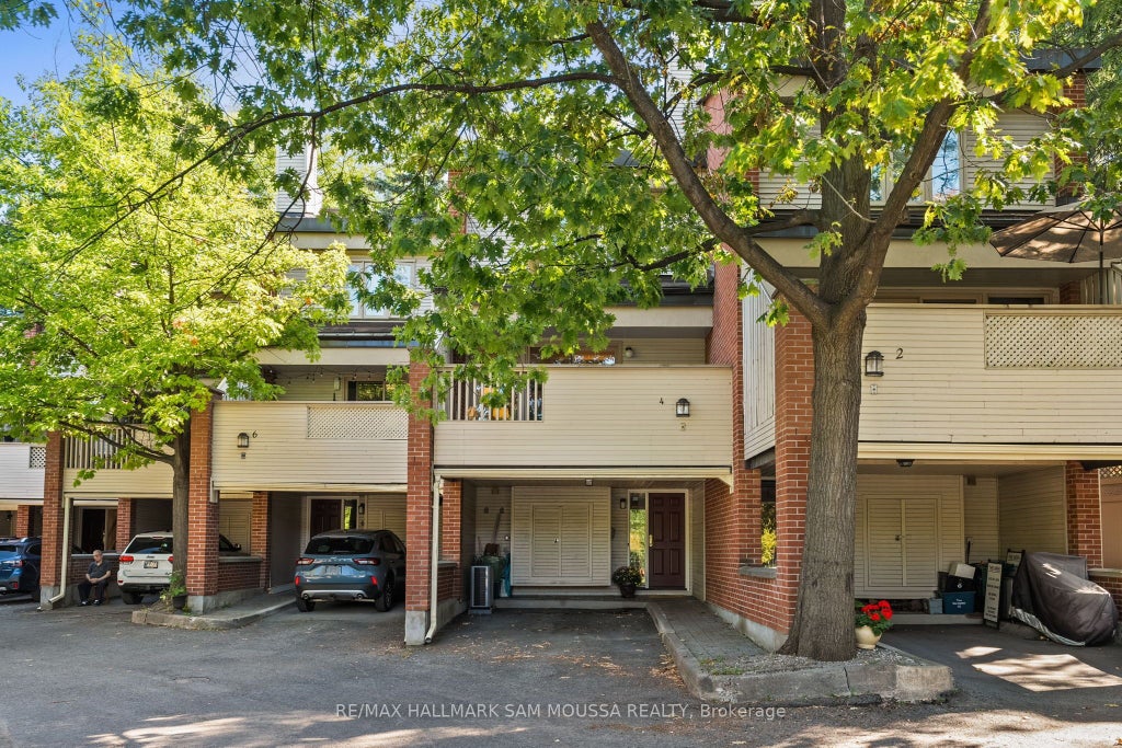 60 Greenfield Avenue 4, Glebe - Ottawa East and Area