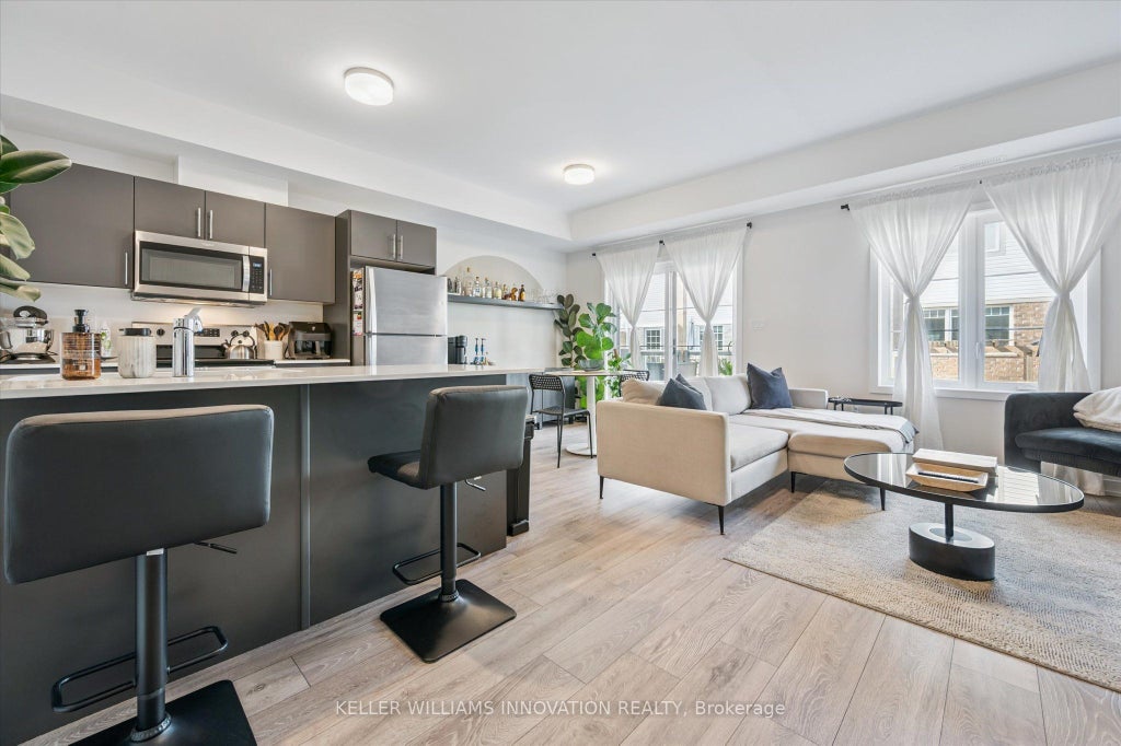 205 West Oak Trail 53, Kitchener