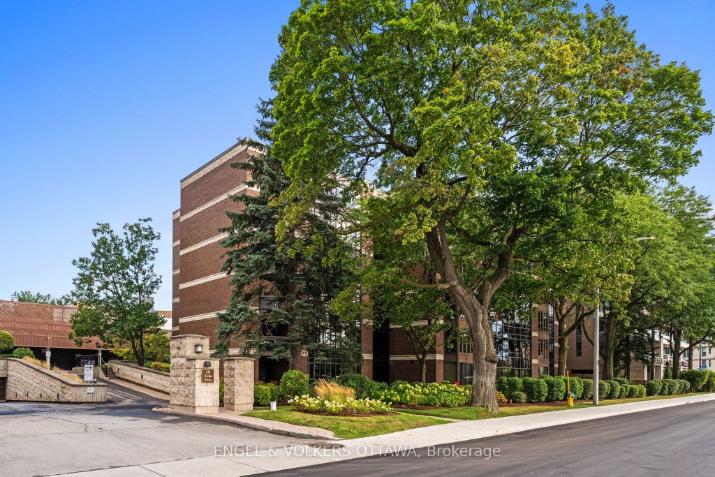 111 Echo Drive 406, Glebe - Ottawa East and Area