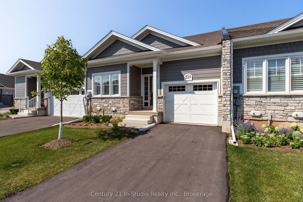 219 Ironwood Way, Georgian Bluffs