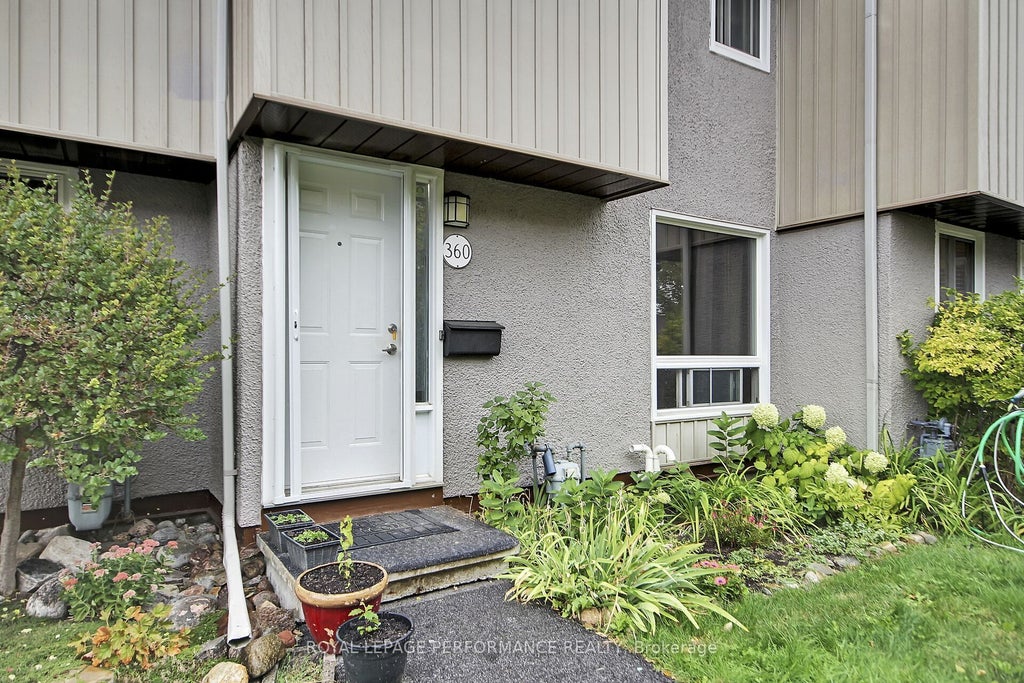 360 Woodfield Drive, Tanglewood - Grenfell Glen - Pineglen
