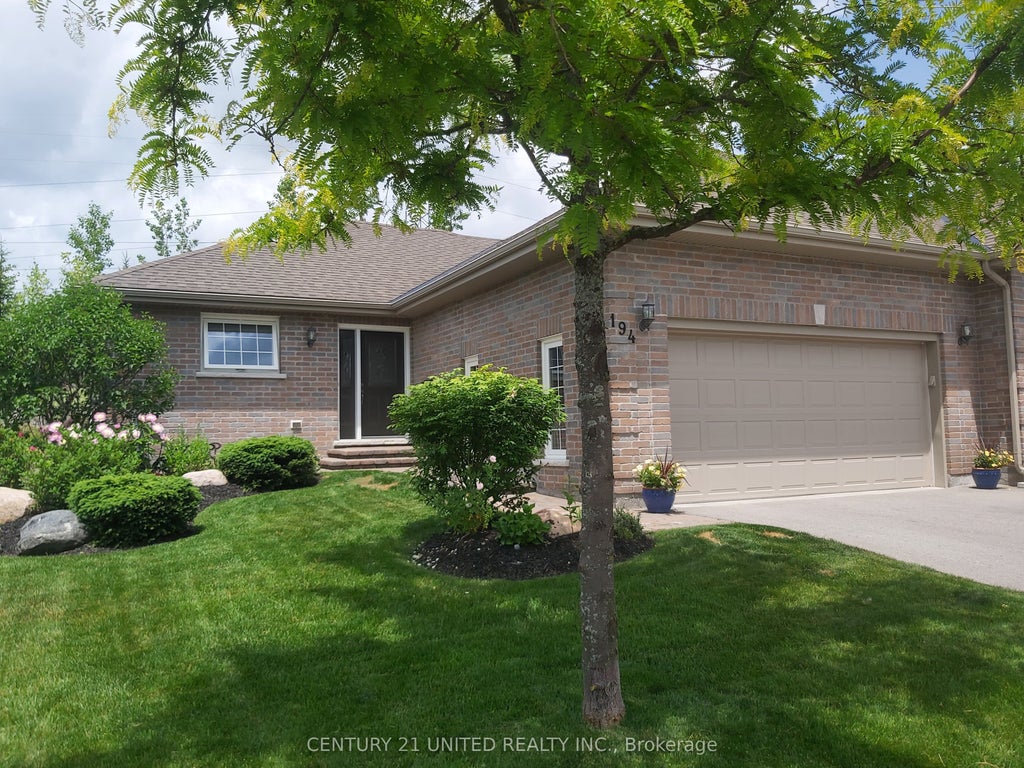 301 Carnegie Avenue 194, Peterborough