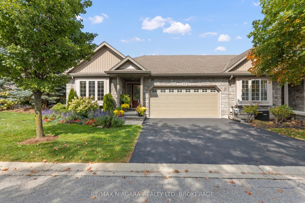 42 Rose Glen Crescent, Niagara-on-the-Lake