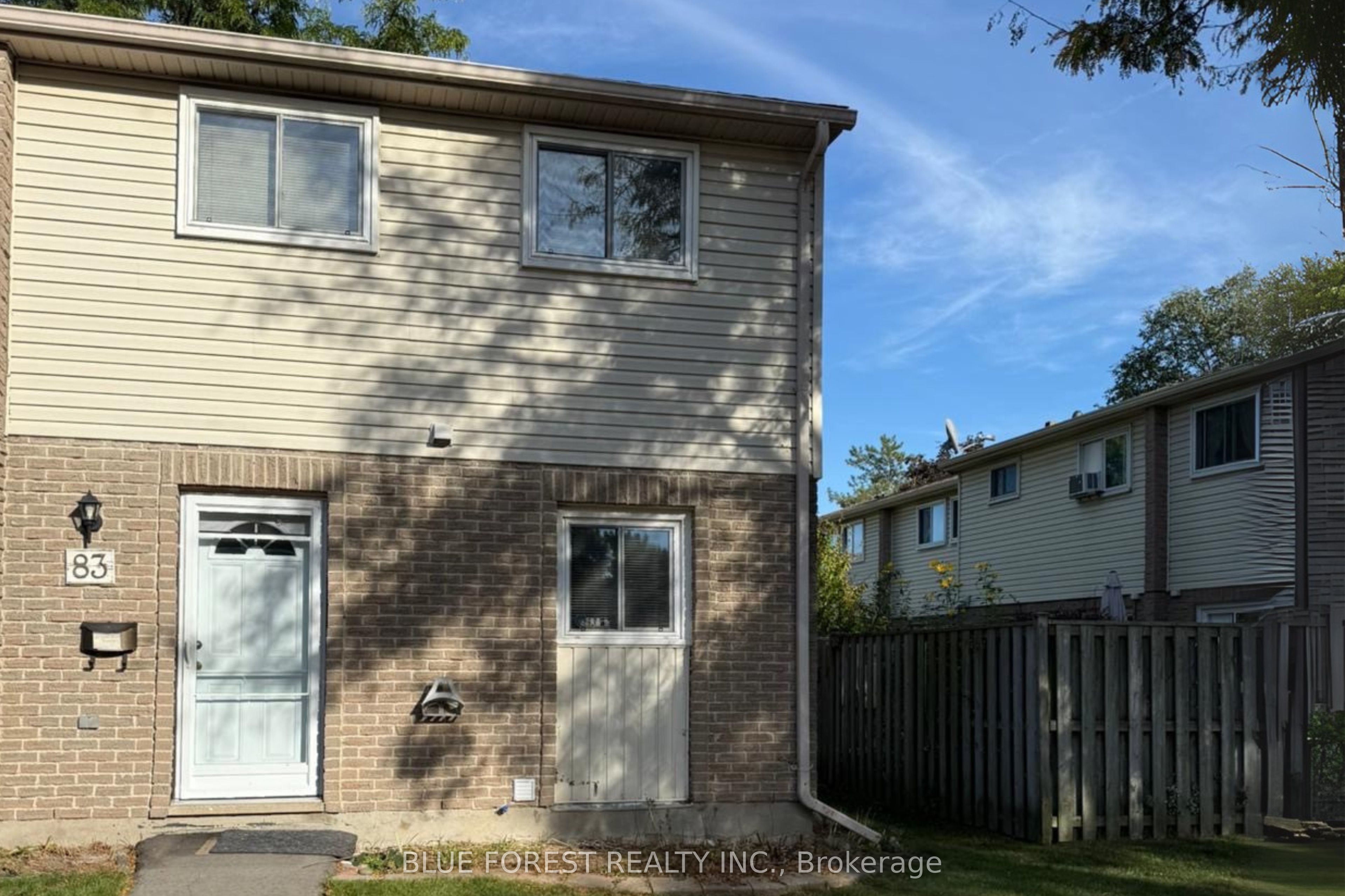 Photo of Listing #X12438673