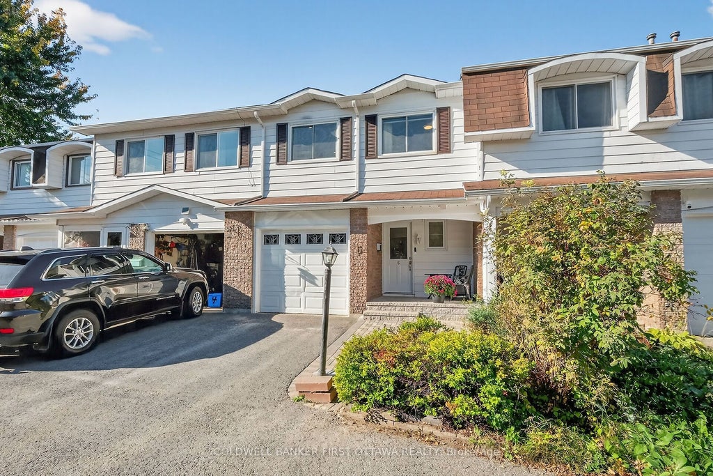 6 Pennington Lane, Blackburn Hamlet