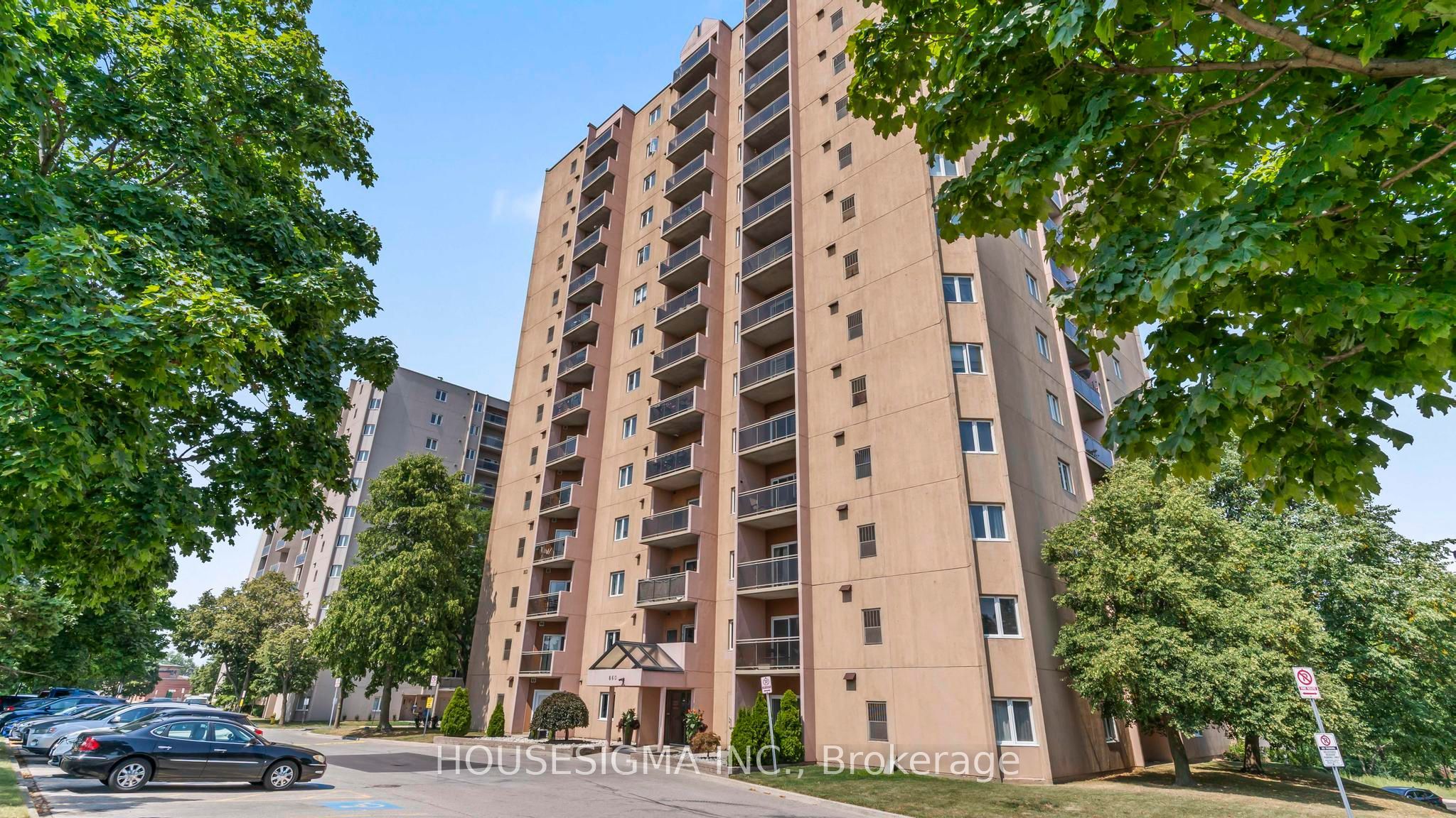 Photo of Listing #X12444875