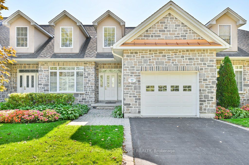 22 Gracefield Lane, Belleville