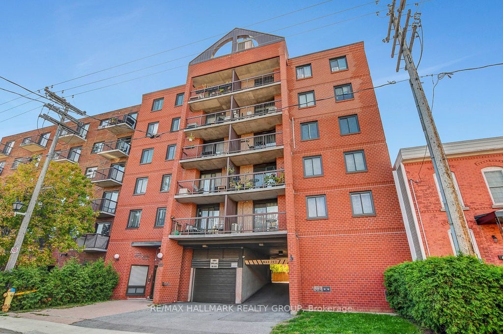 222 Guigues Avenue 504, Lower Town - Sandy Hill