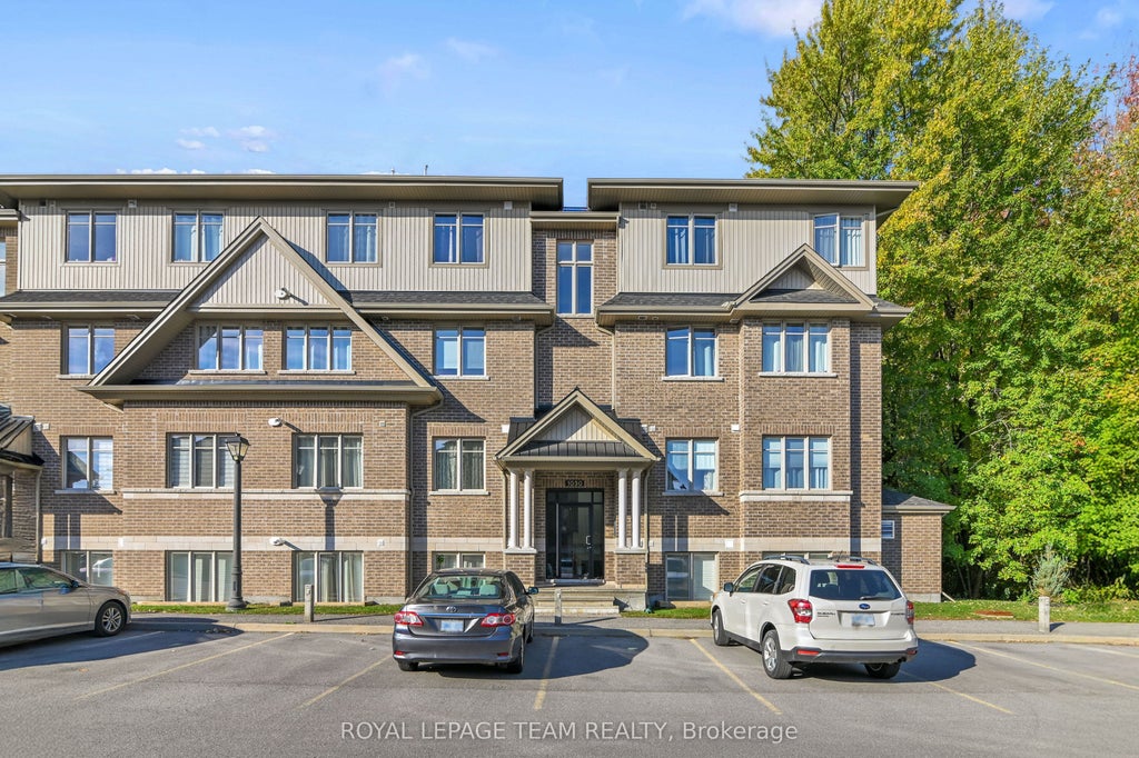 1030 Beryl Private D, Blossom Park - Airport and Area