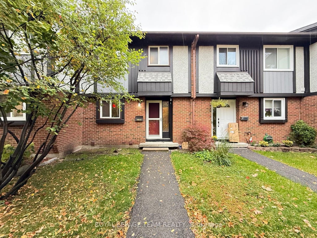 438d Moodie Drive, Bells Corners and South to Fallowfield