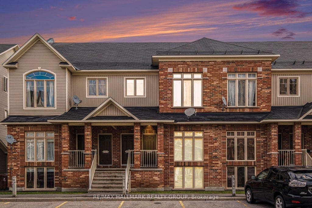 1512 Walkley Road 112, Hunt Club - South Keys and Area