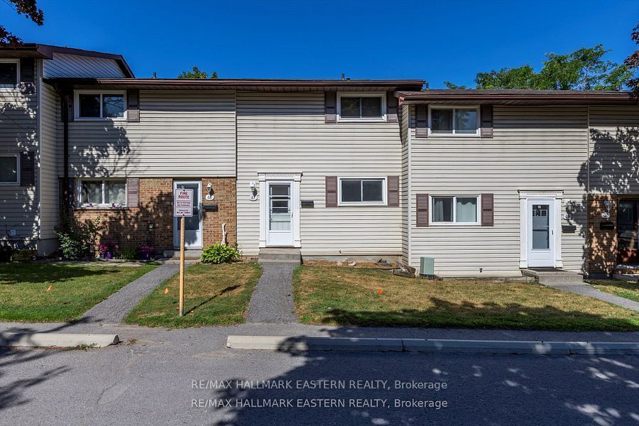 996 Sydenham Road #67, Peterborough