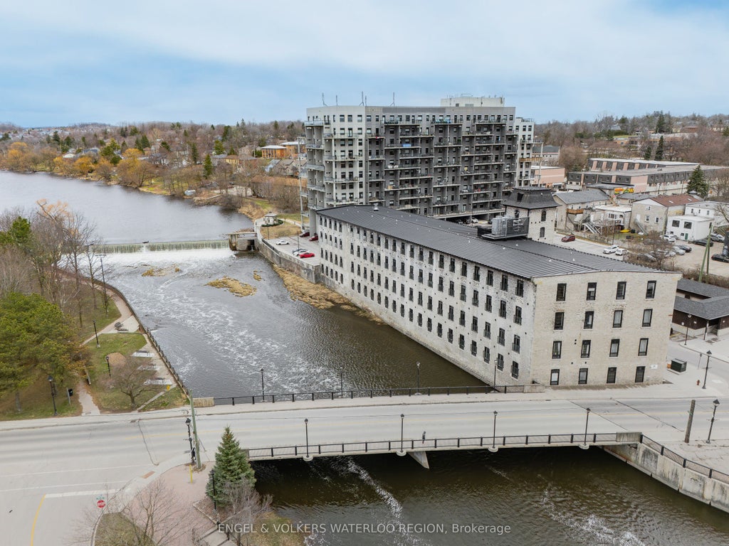 19 Guelph Avenue 207, Cambridge