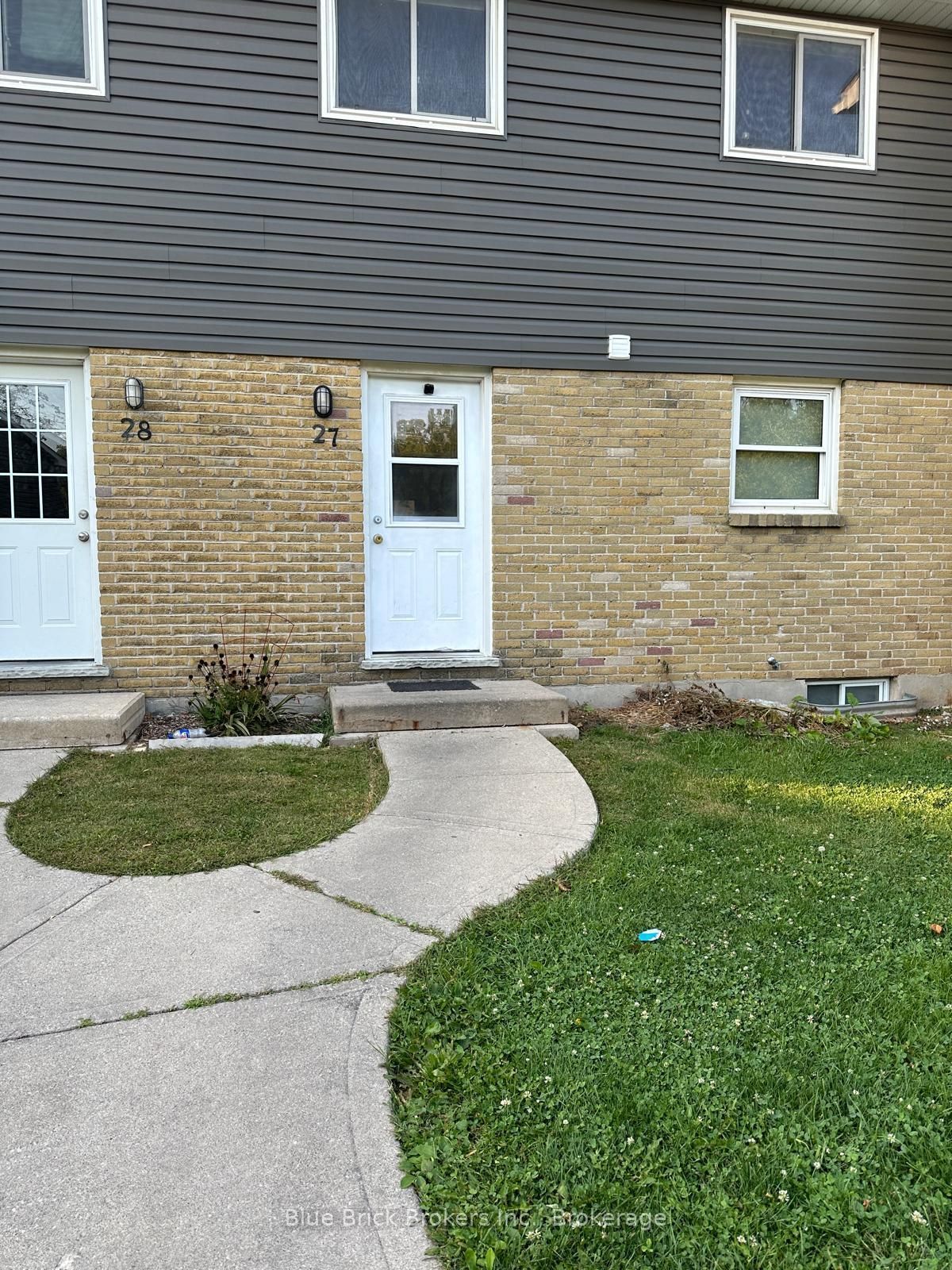 Photo of Listing #X12457802