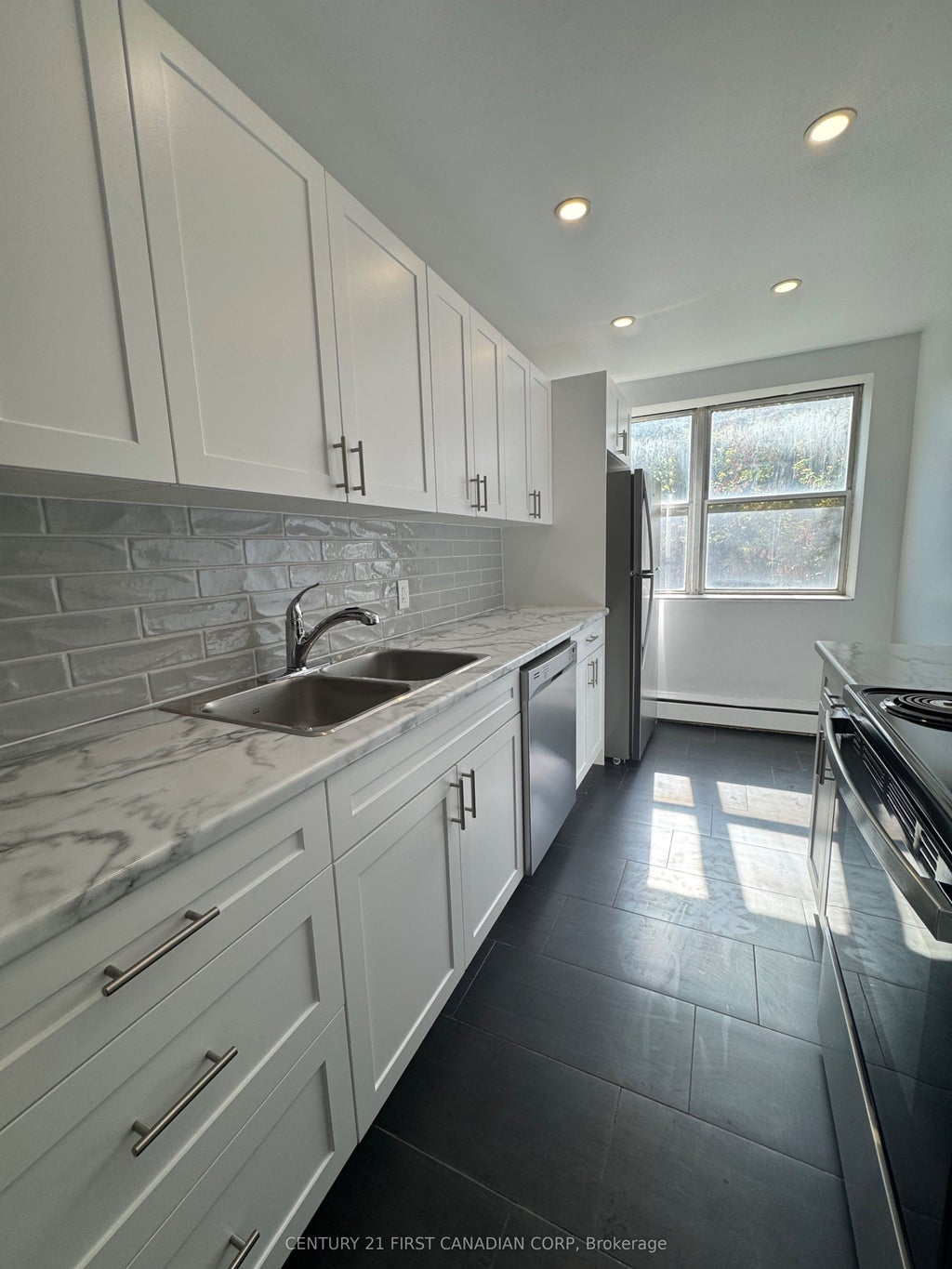 75 High Street 317, London South