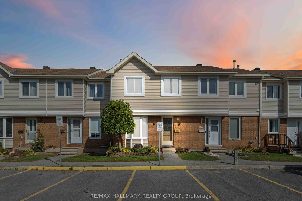 941 Cookshire Crescent, Orleans - Cumberland and Area