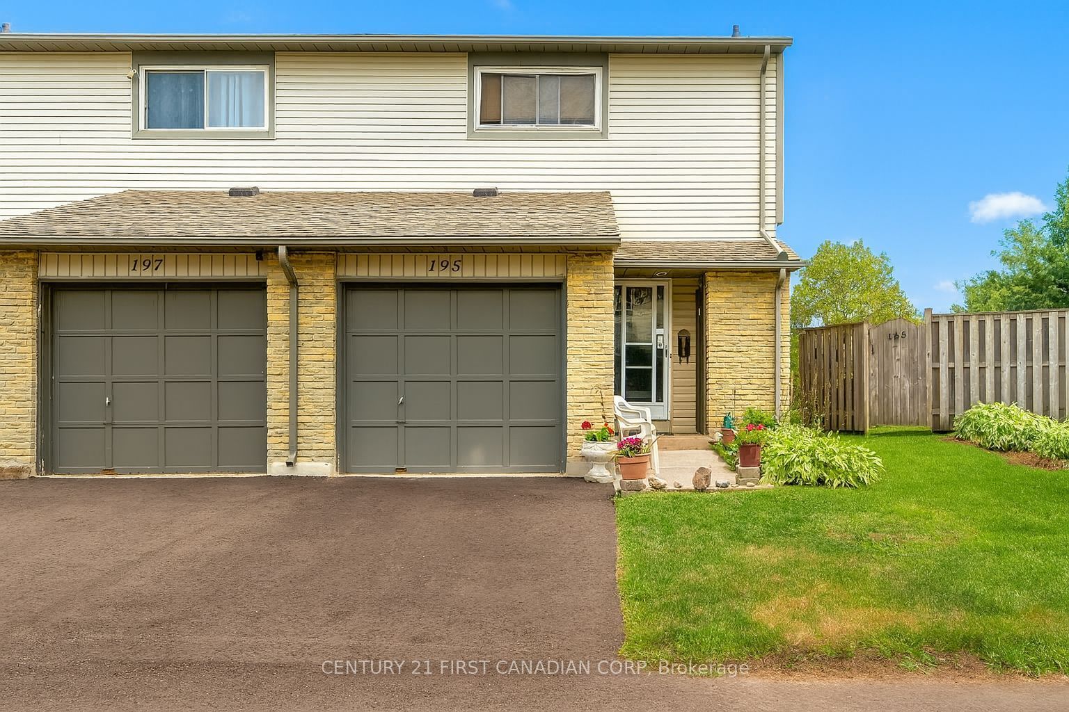 Photo of Listing #X12464741