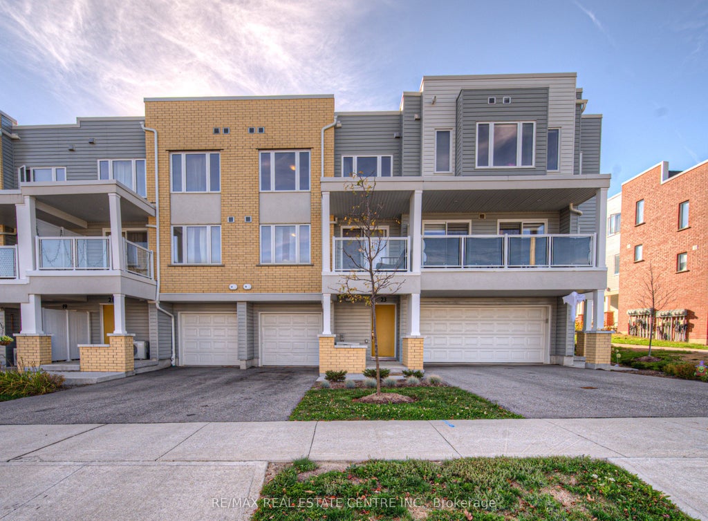 23 Valencia Avenue E 119, Kitchener