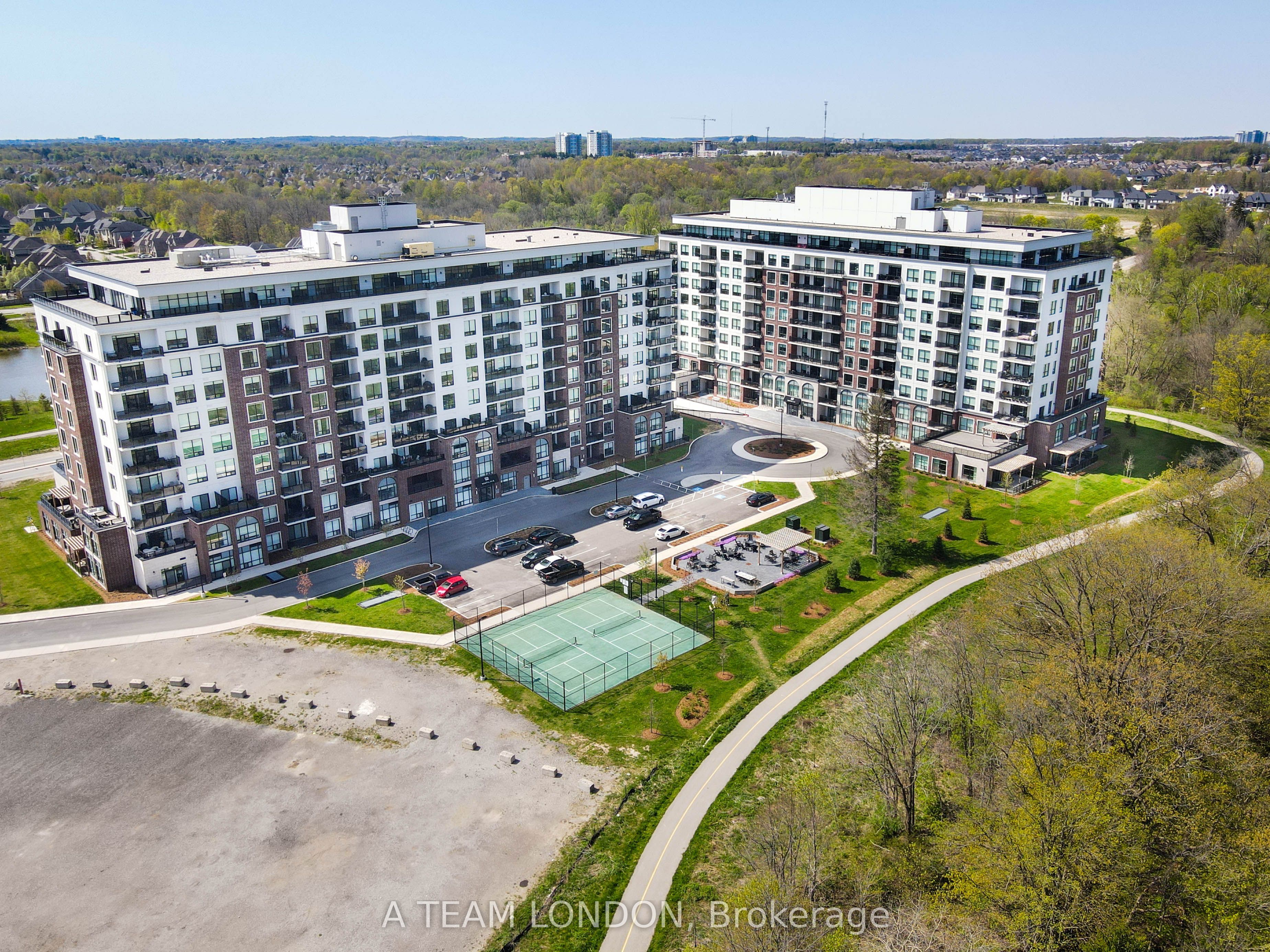 Photo of Listing #X12467547