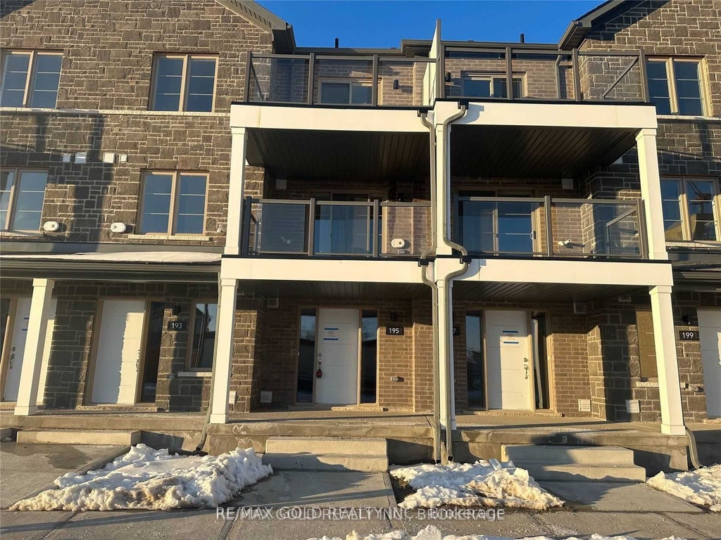195 West Oak Trail, Kitchener