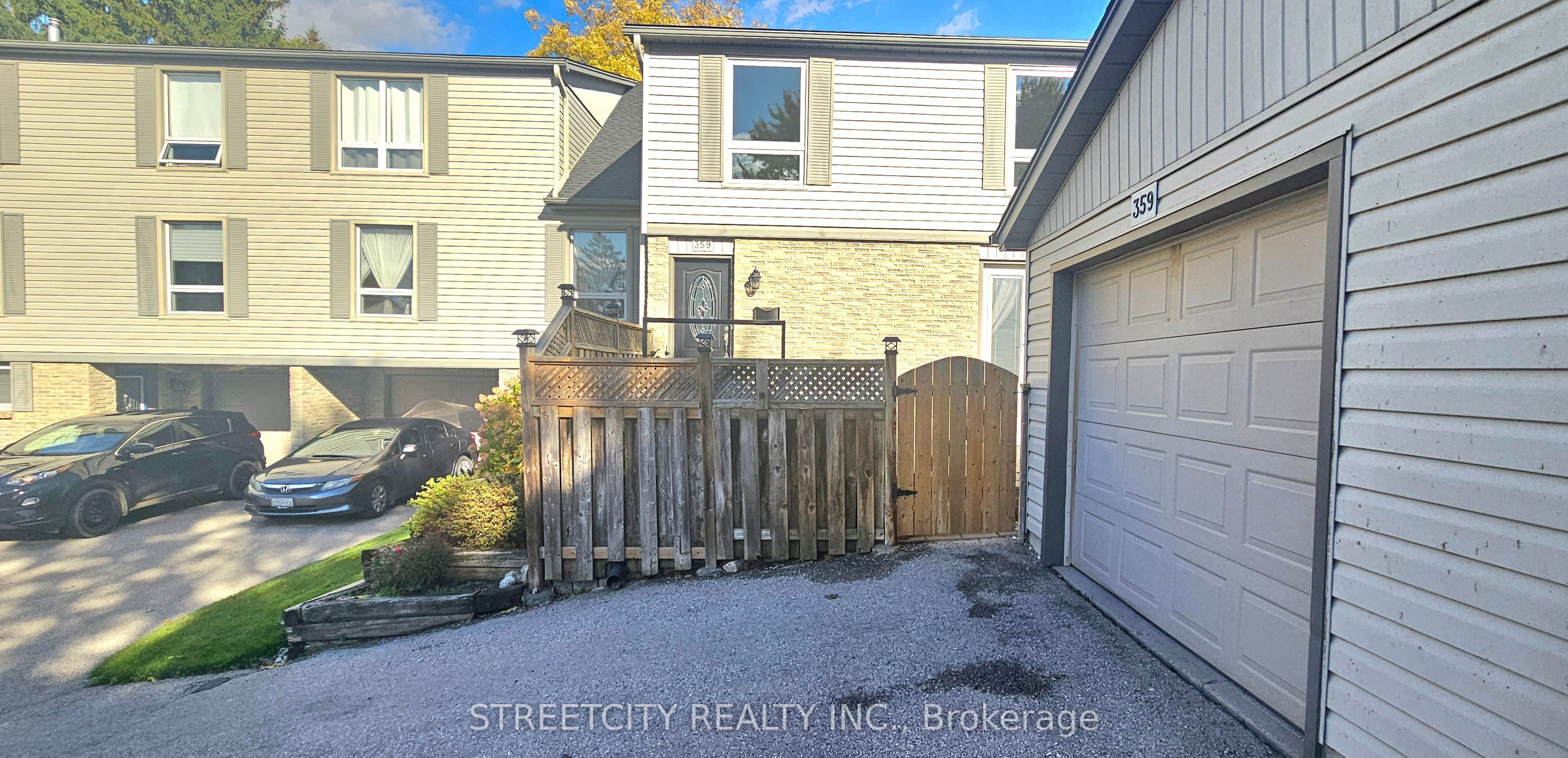 Photo of Listing #X12472484