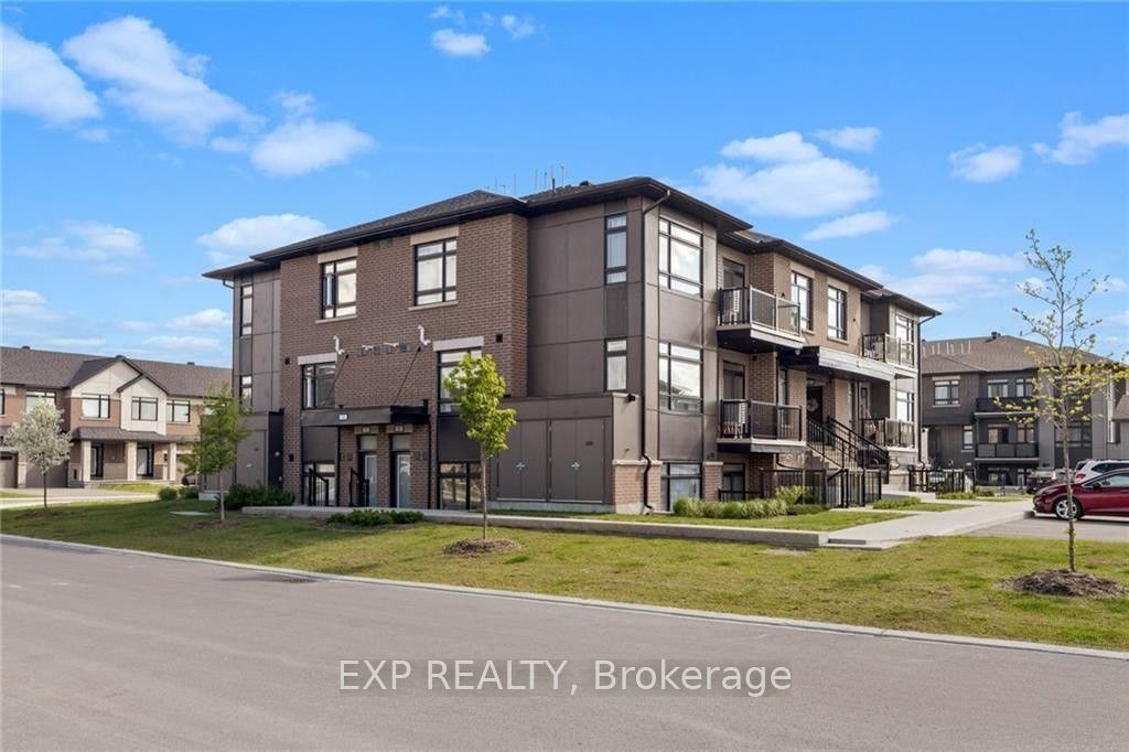 55 E Overberg Way, Kanata