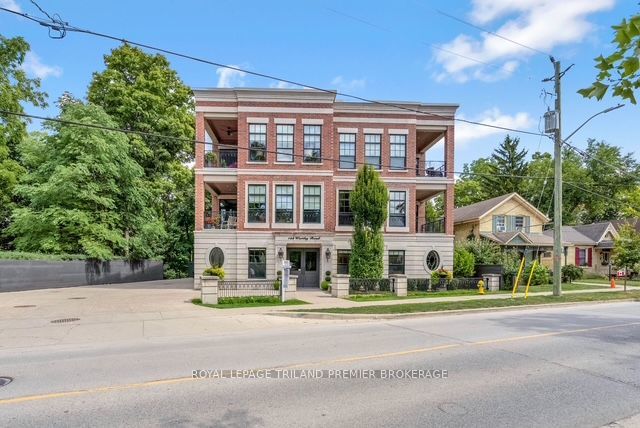 Photo of Listing #X12479020