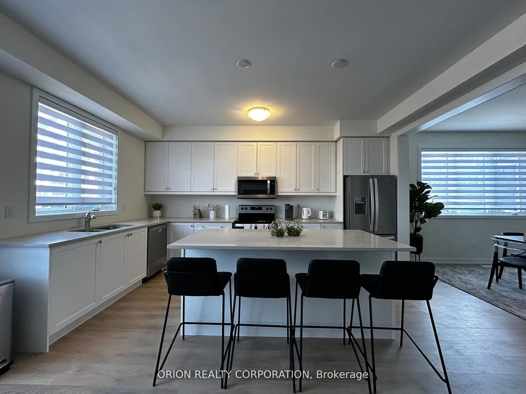 160 Densmore Road 39, Cobourg