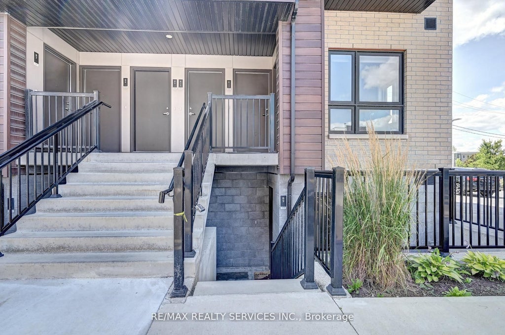 10 Palace Street B9, Kitchener