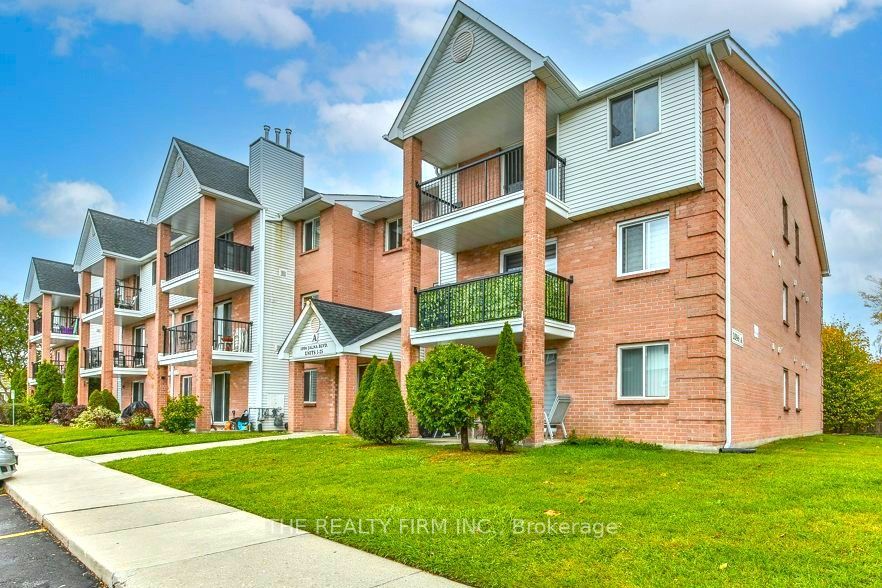 Photo of Listing #X12483001