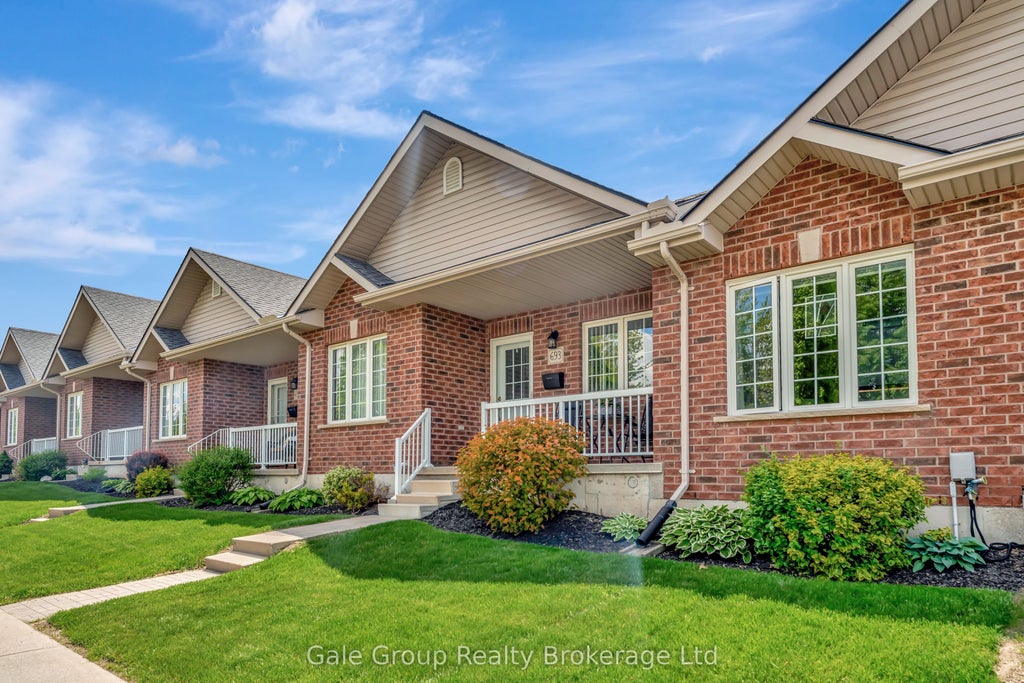 693 Southwood Way, Woodstock