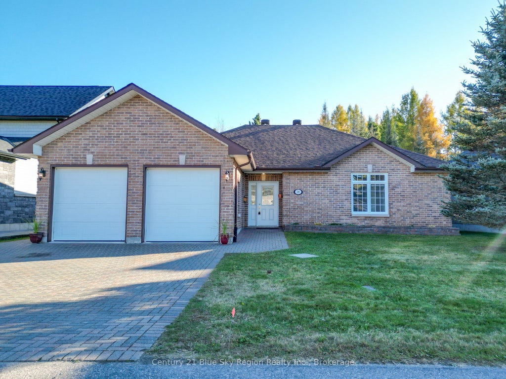 1134 Premier Road 30, North Bay