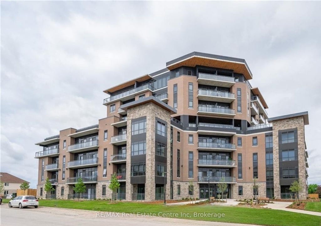 332 Gosling Gardens 708, Guelph