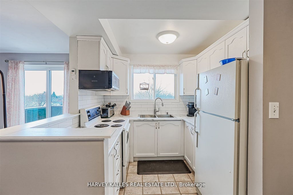 2373 King Street E 45, Hamilton