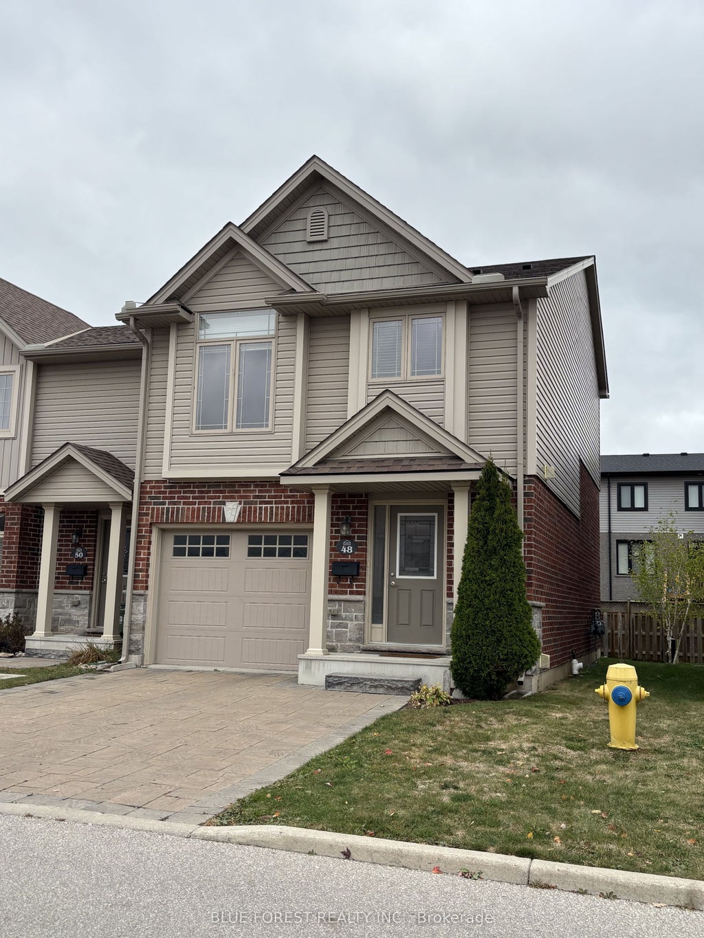 3399 Castle Rock Place 48, London South