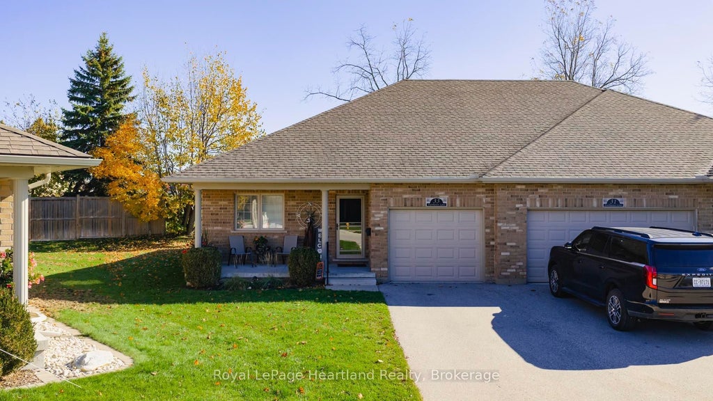 33 Fairhaven Lane 13, Goderich