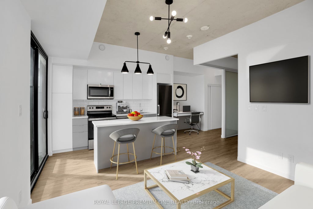 7 Erie Avenue 607, Brantford