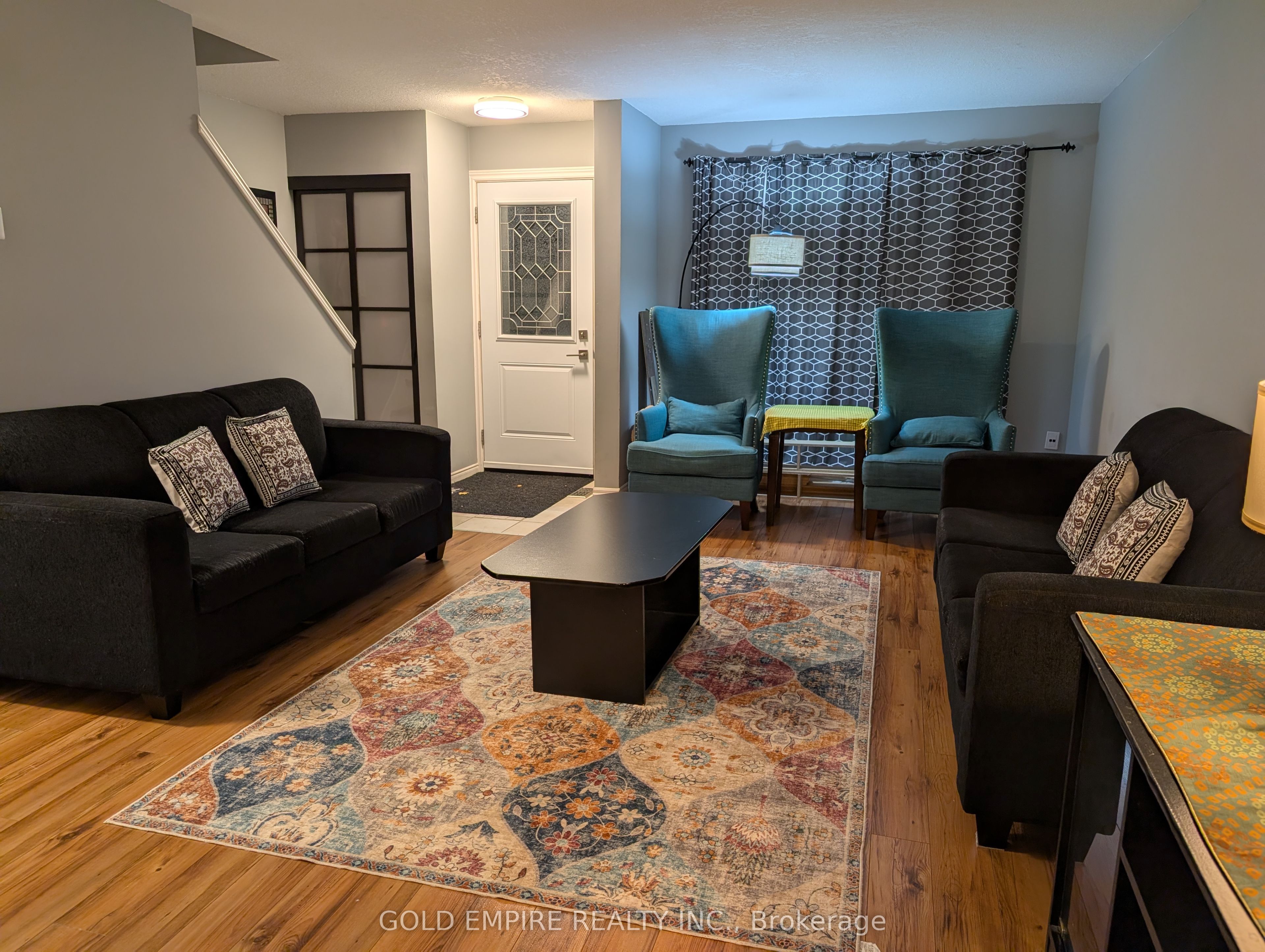 Photo of Listing #X12515512