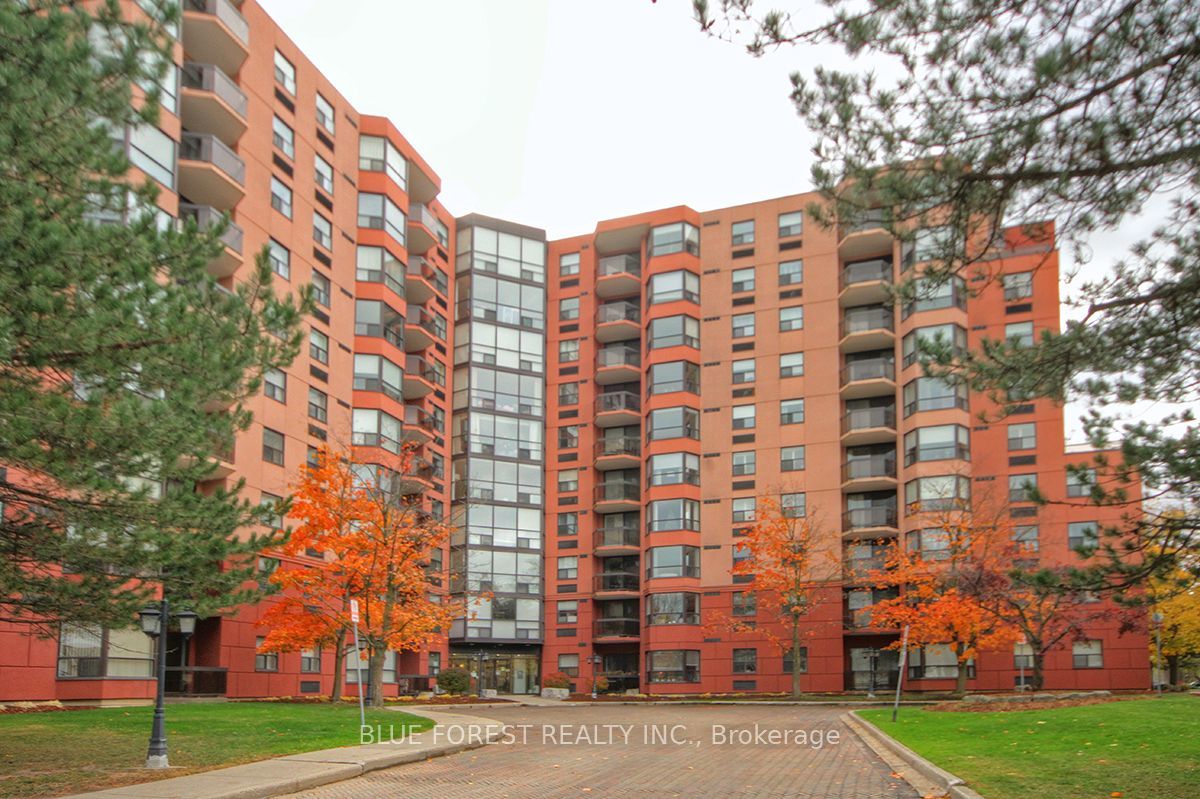 Photo of Listing #X12531030