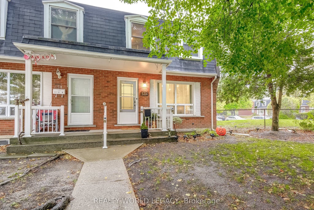 132 Barlake Avenue 35, Hamilton