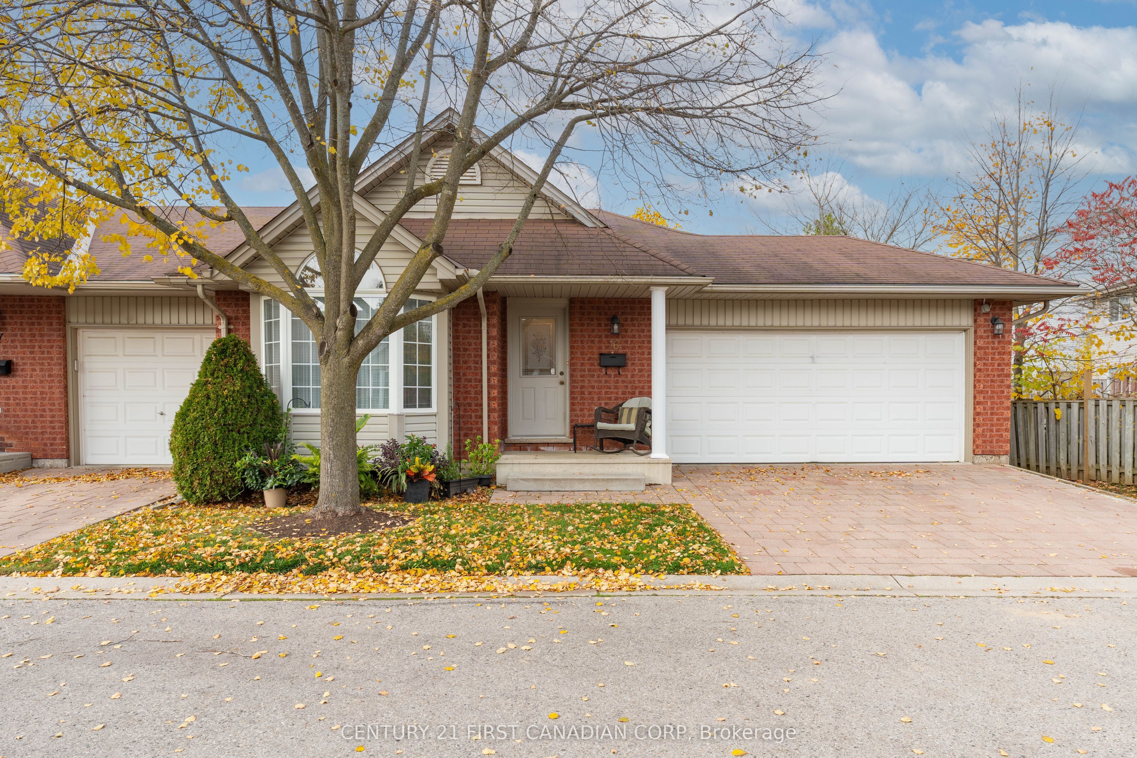 Photo of Listing #X12537336