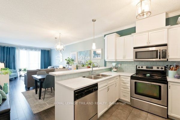 Photo of Listing #X12538040