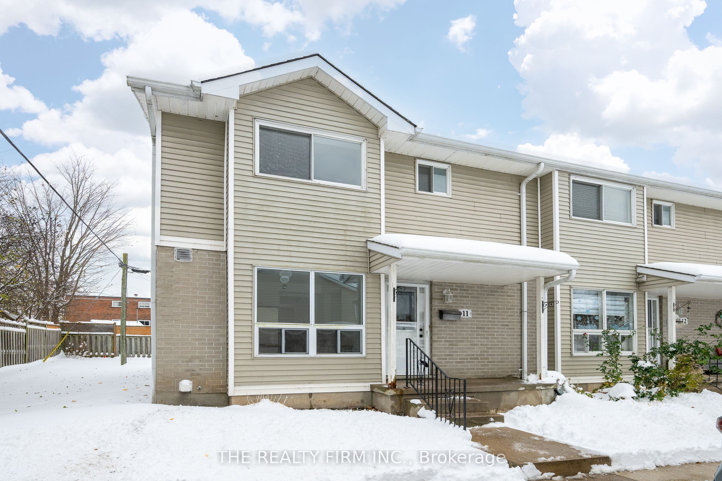 Photo of Listing #X12538680