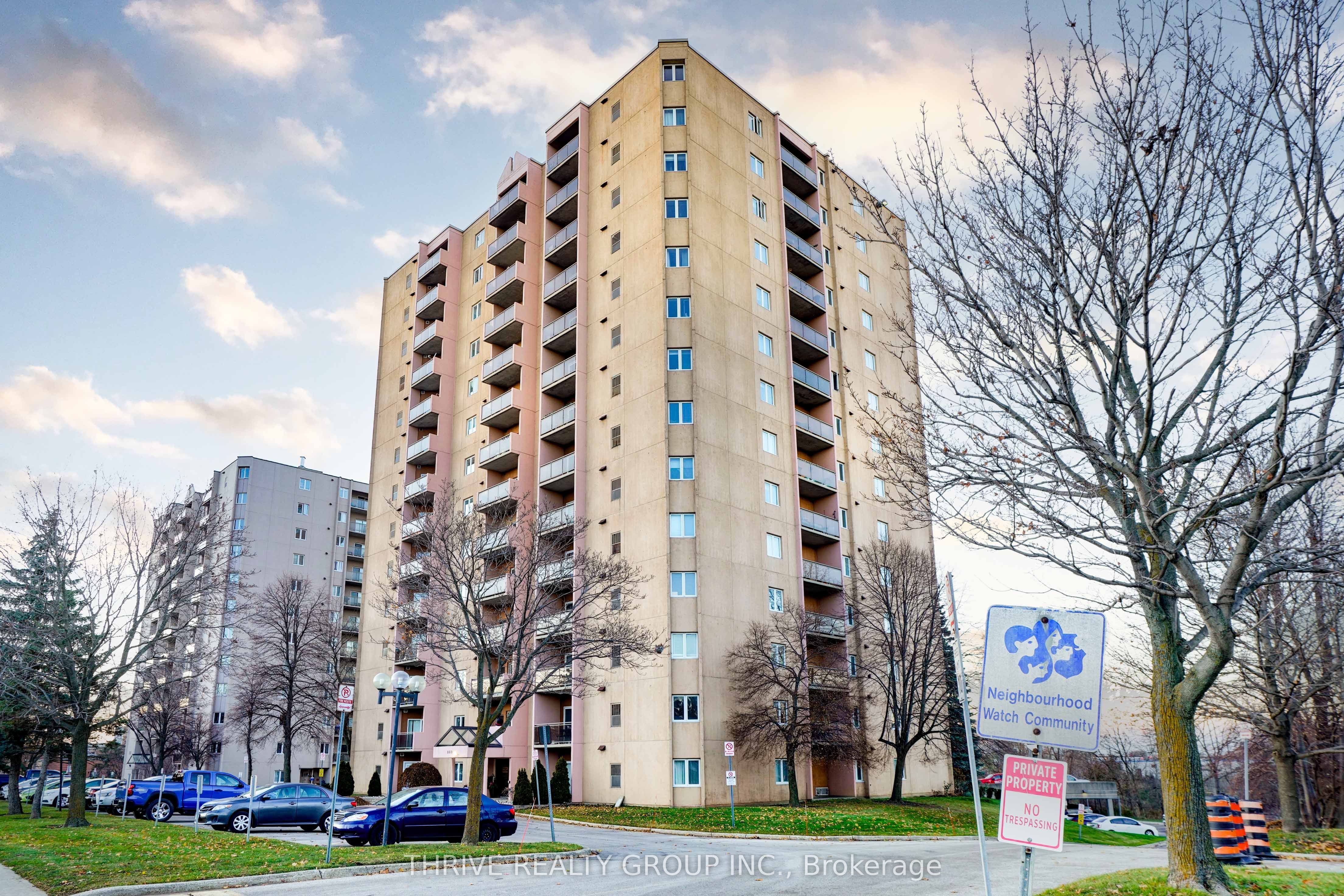 Photo of Listing #X12579018